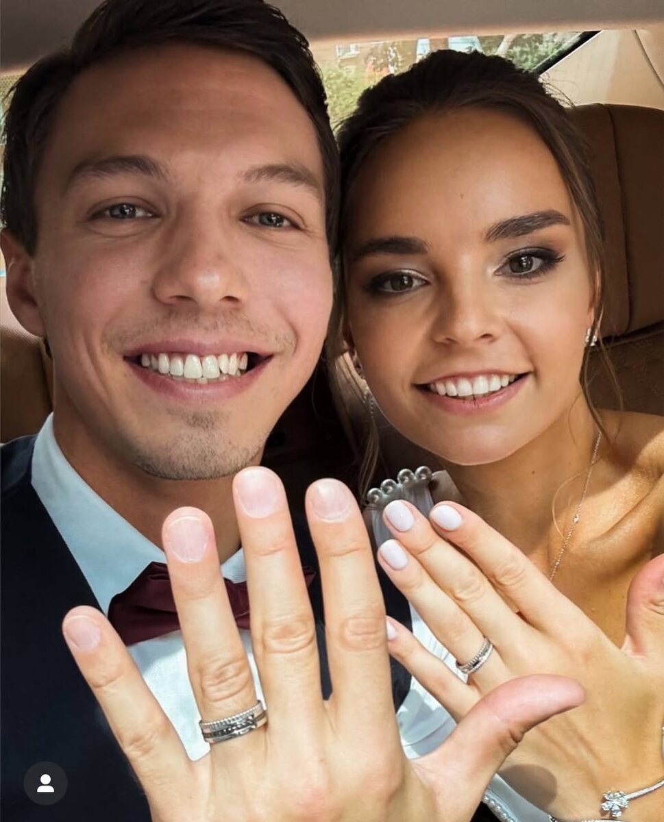 Дмитрий Соловьев и Дина Аверина. Фото: соцсети @dinaverina98