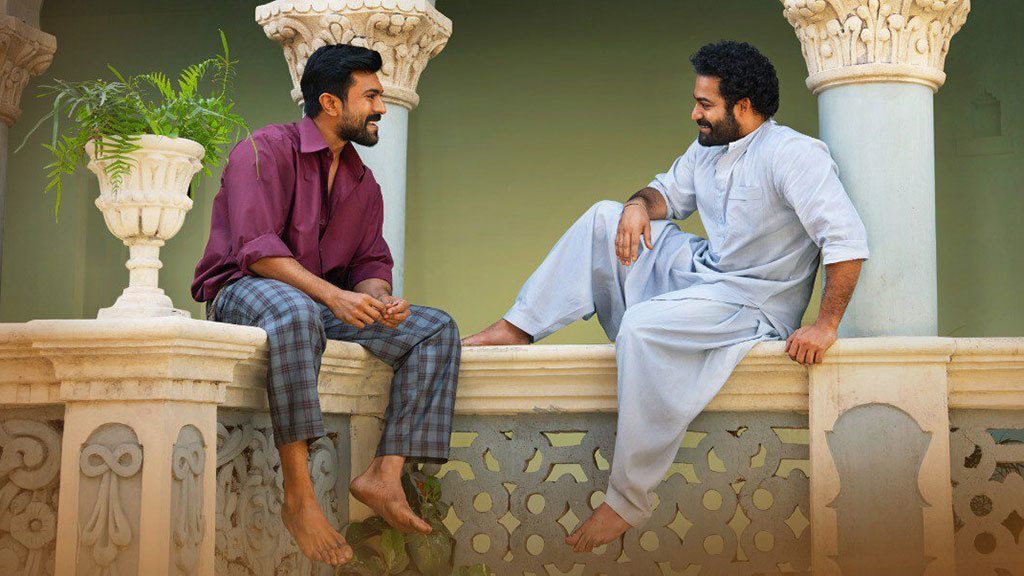  "RRR: Рядом ревёт революция" 