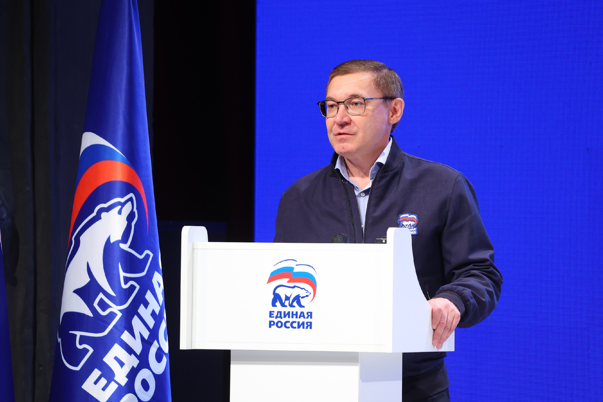 На фото: Владимир Якушев