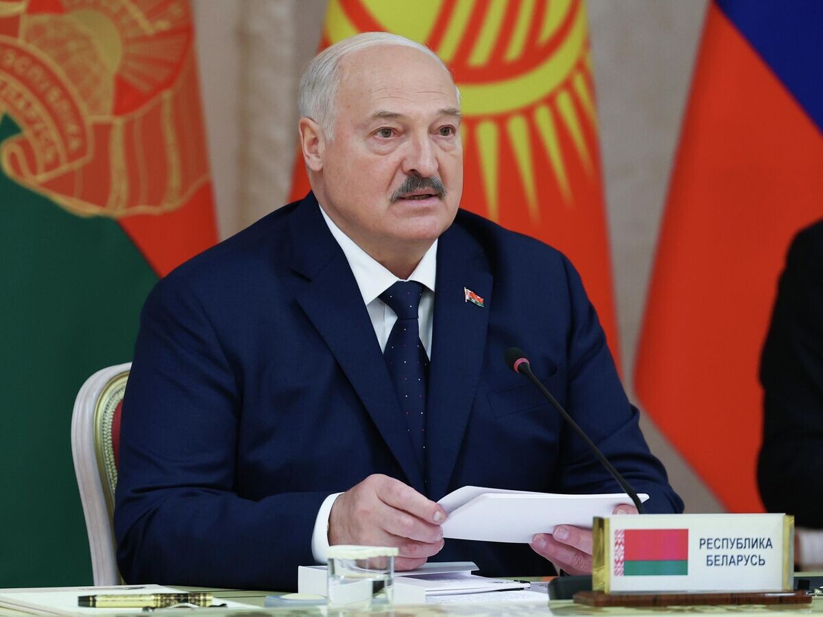    Президент Белоруссии Александр Лукашенко принимает участие в заседании Высшего Евразийский экономического совета в узком составе в Минске© РИА Новости / POOL