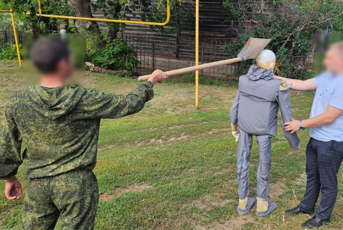    За убийство знакомого и избиение сожительницы жителя Оренбургской области приговорили к 11 годам 5 месяцам колонии