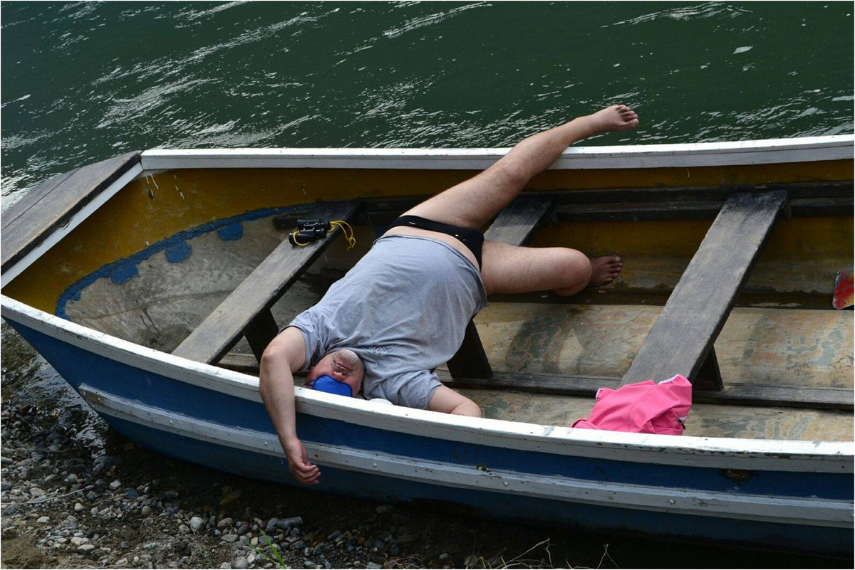 Телецкое озеро может спать спокойно. Его охраняют! Даже можно смело сказать - бдят!  Фото из архива автора.