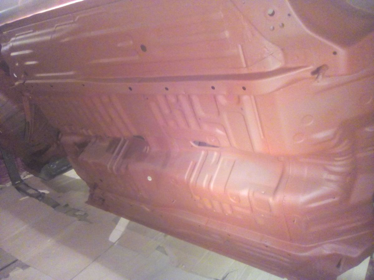 Чем обработать днище автомобиля после пескоструя