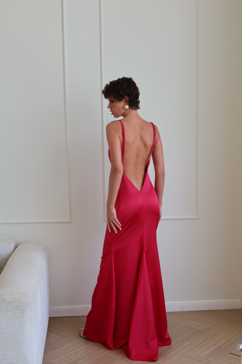 Атласное платье Maniere цвета Фуксия