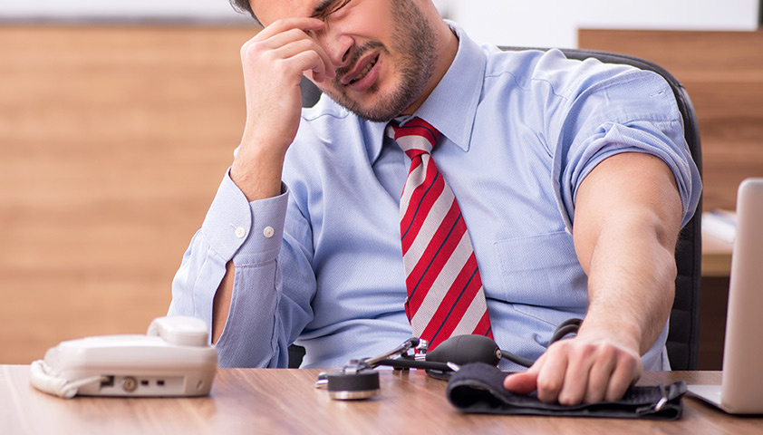 Чем опасно высокое давление и как лечить артериальную гипертензию?