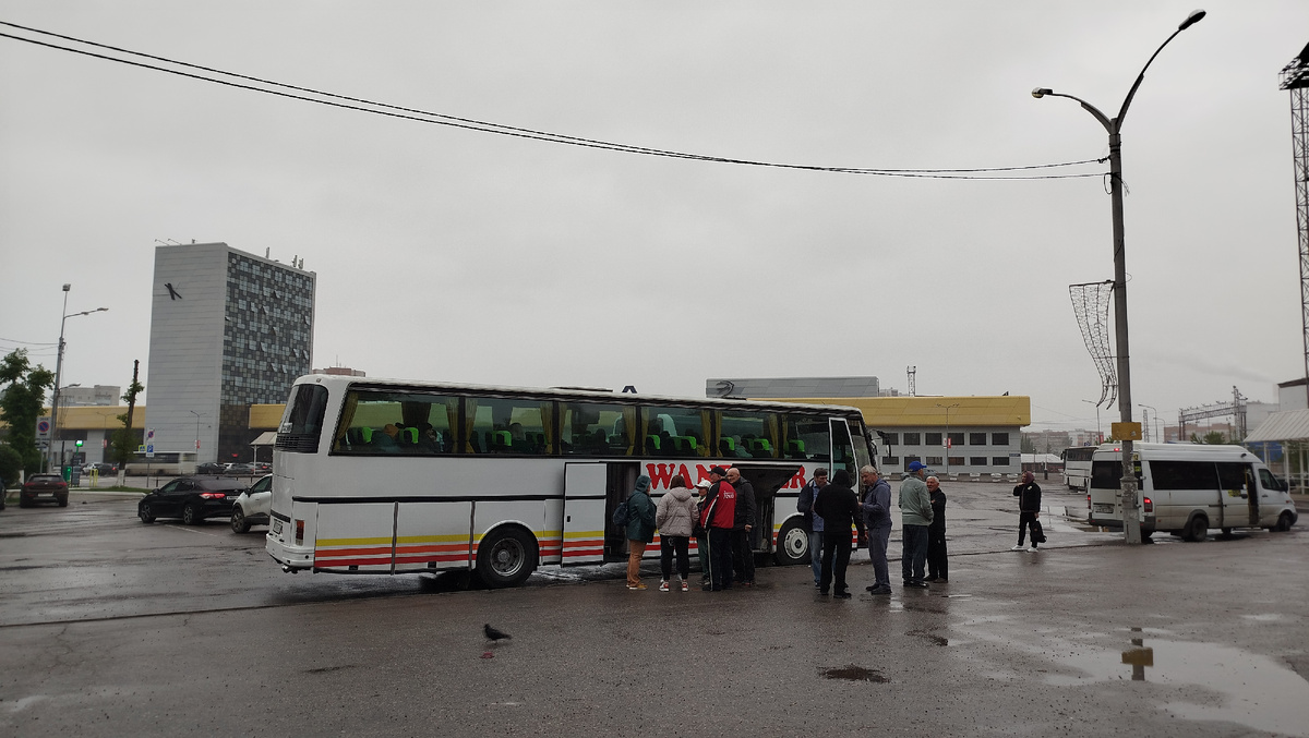 Посадка в автобус в Пензе