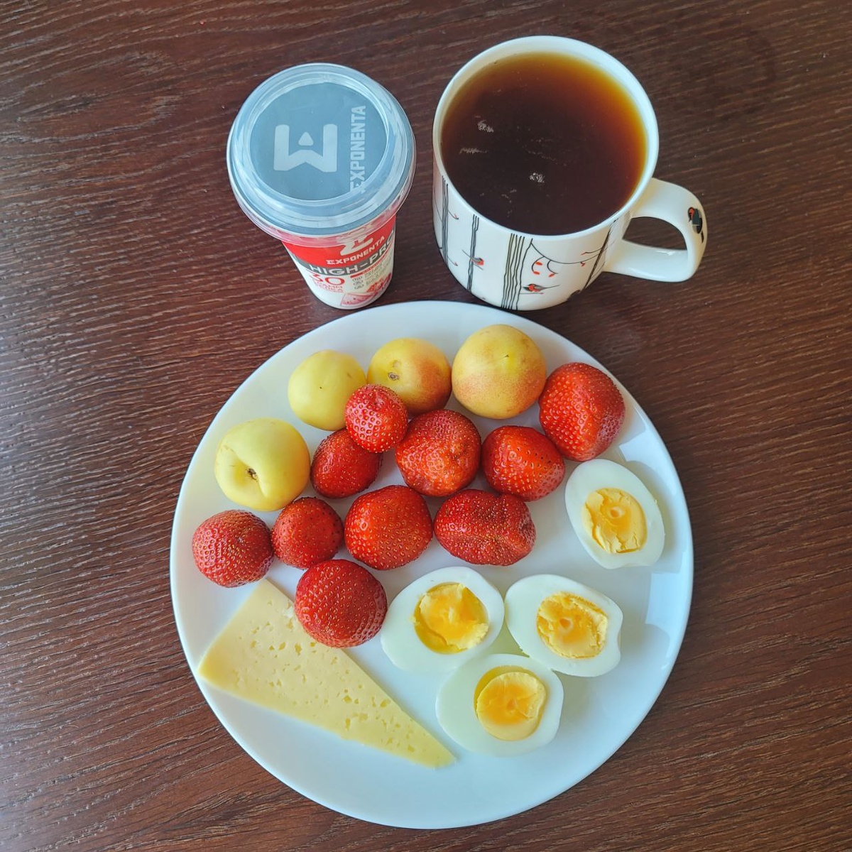 Скромный завтрак.