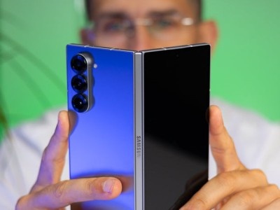    Samsung Galaxy Z Fold7 и часы Watch8 показали на промотизерах