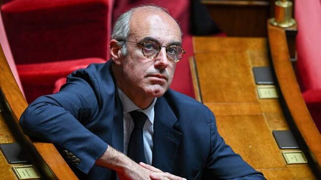    Неслучайная закономерность. Во Франции найден повешенным критиковавший Макрона депутат