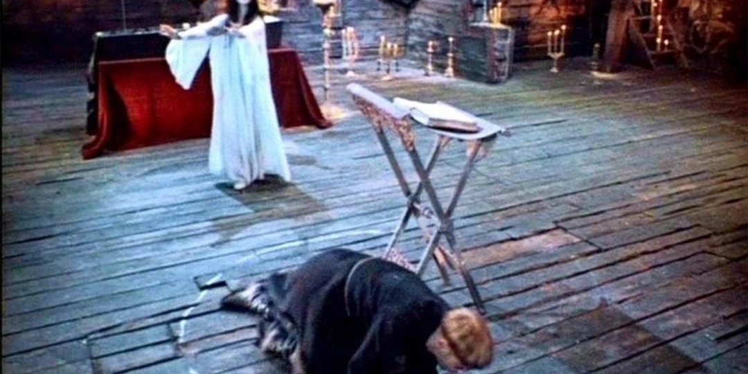 В чем секрет силы мелового круга, оберегавшего Хому Брута из повести "Вий"?