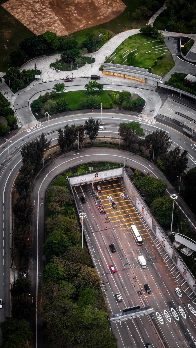 Фото: GORK | Гео: Гонконг, CH