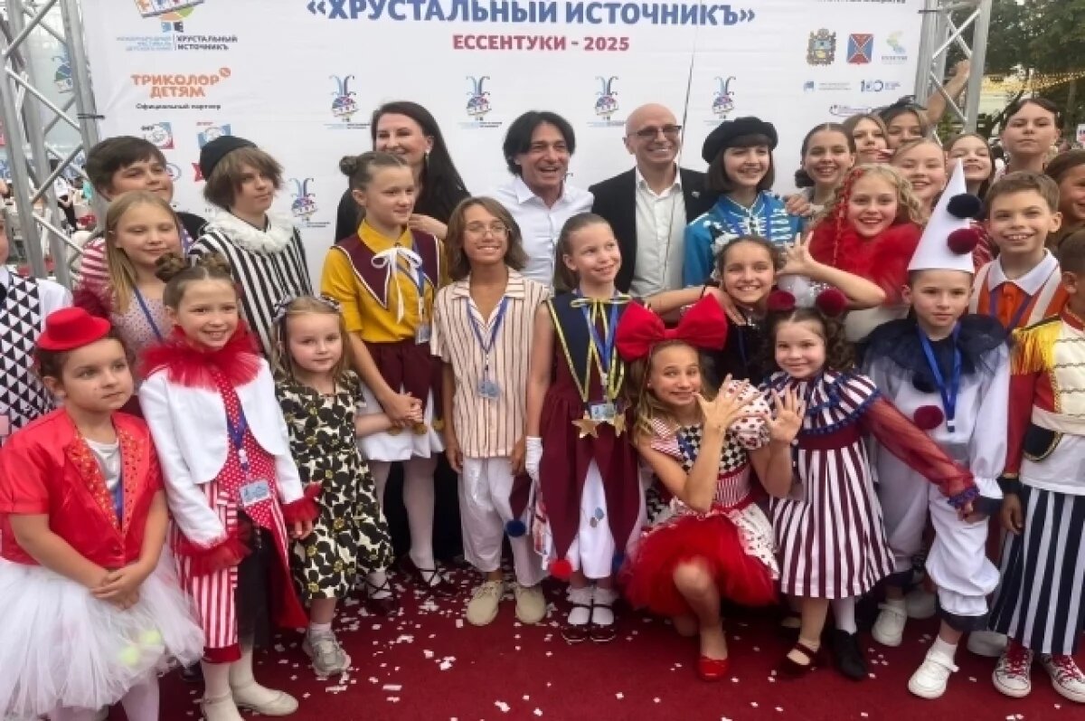    Кюрдзидис высказался о обучающей функции детских форумов