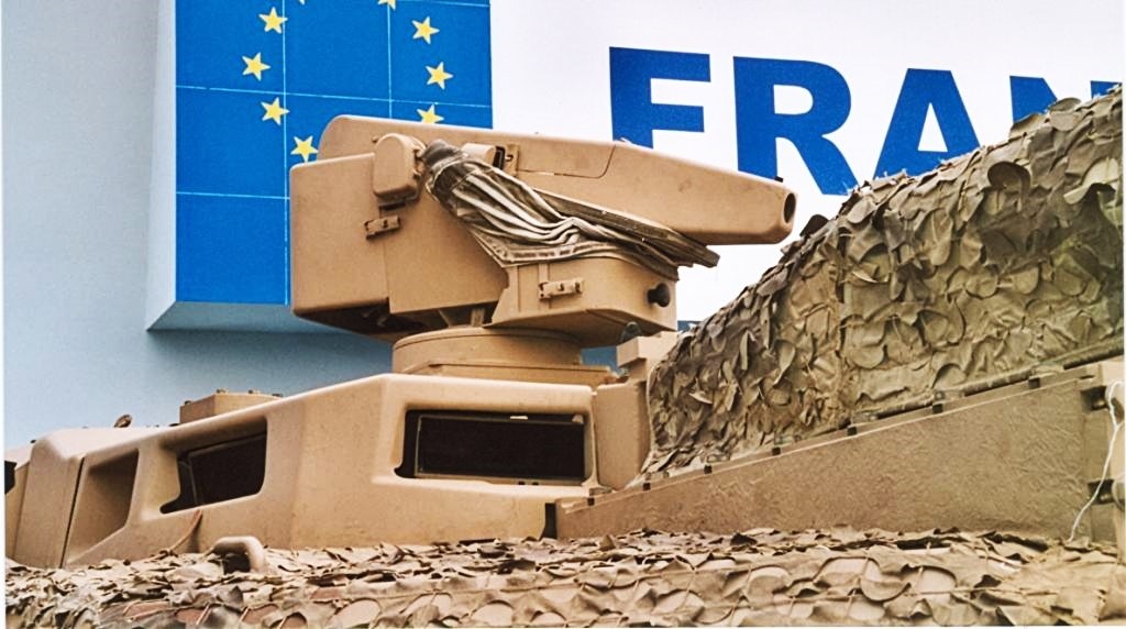 Установка дистанционно управляемой ЗПУ ATO. Фото: https://www.leclerc.fr/leclerc-tropicalise.php