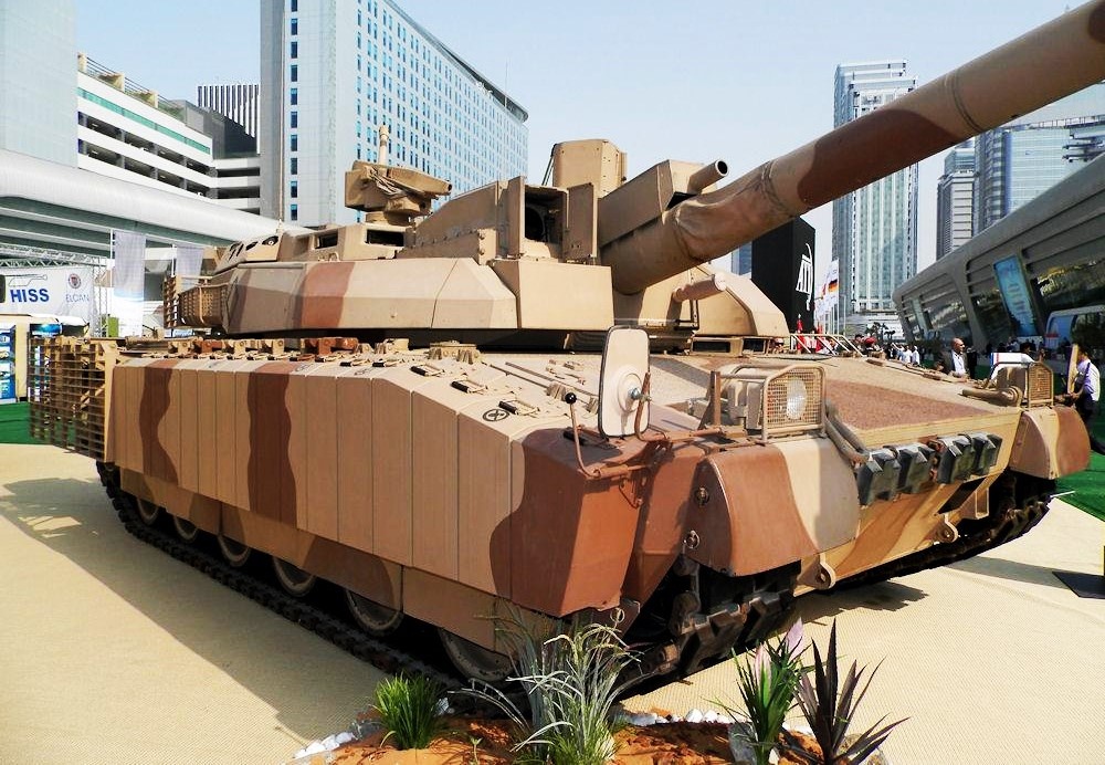 Танк, оснащенный комплектом AZUR.