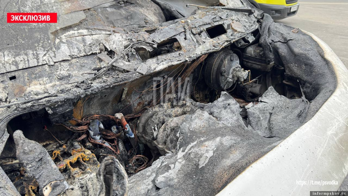 Пожар на улице Советской в Пскове. Фото: ПАИ