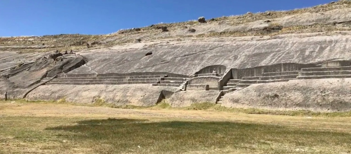 оз. Титикака. Кеньюани