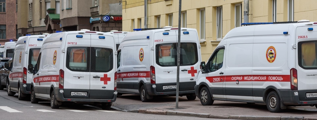    Два года назад Комздрав закупил 94 скорые на базе Ford Transit. Автор фото: Сергей Ермохин