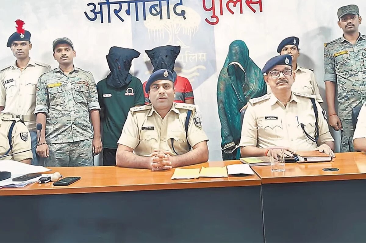    Полиция отчиталась о раскрытии дела и аресте убийц.