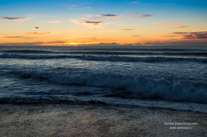 Фото: Рассвет на Халактырском пляже / Артем Безотечество