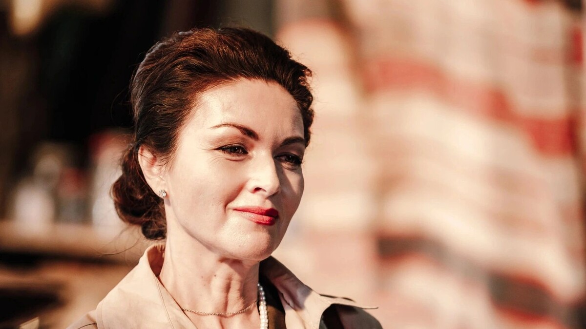    Юлия Такшина в мини-сериале «Мимо тещиного дома». Фото: Студия «Лира»/kinopoisk.ru