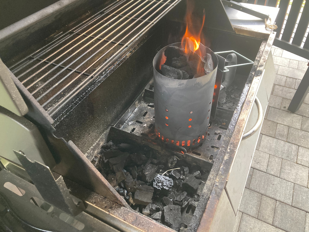 Три лотка для углей + верхняя зона готовки