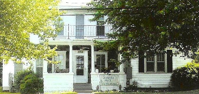 Фото: https://www.grandmashousebb.com