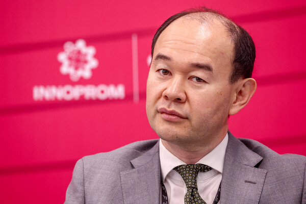 Президент ООО «Автотор Холдинг» Денис Пак / Petrov Sergey/news.ru/Global Look Press   📷