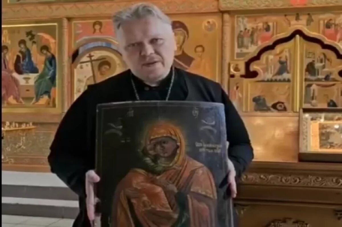    Бойцы СВО передали Челябинской области икону, найденную на Донбассе