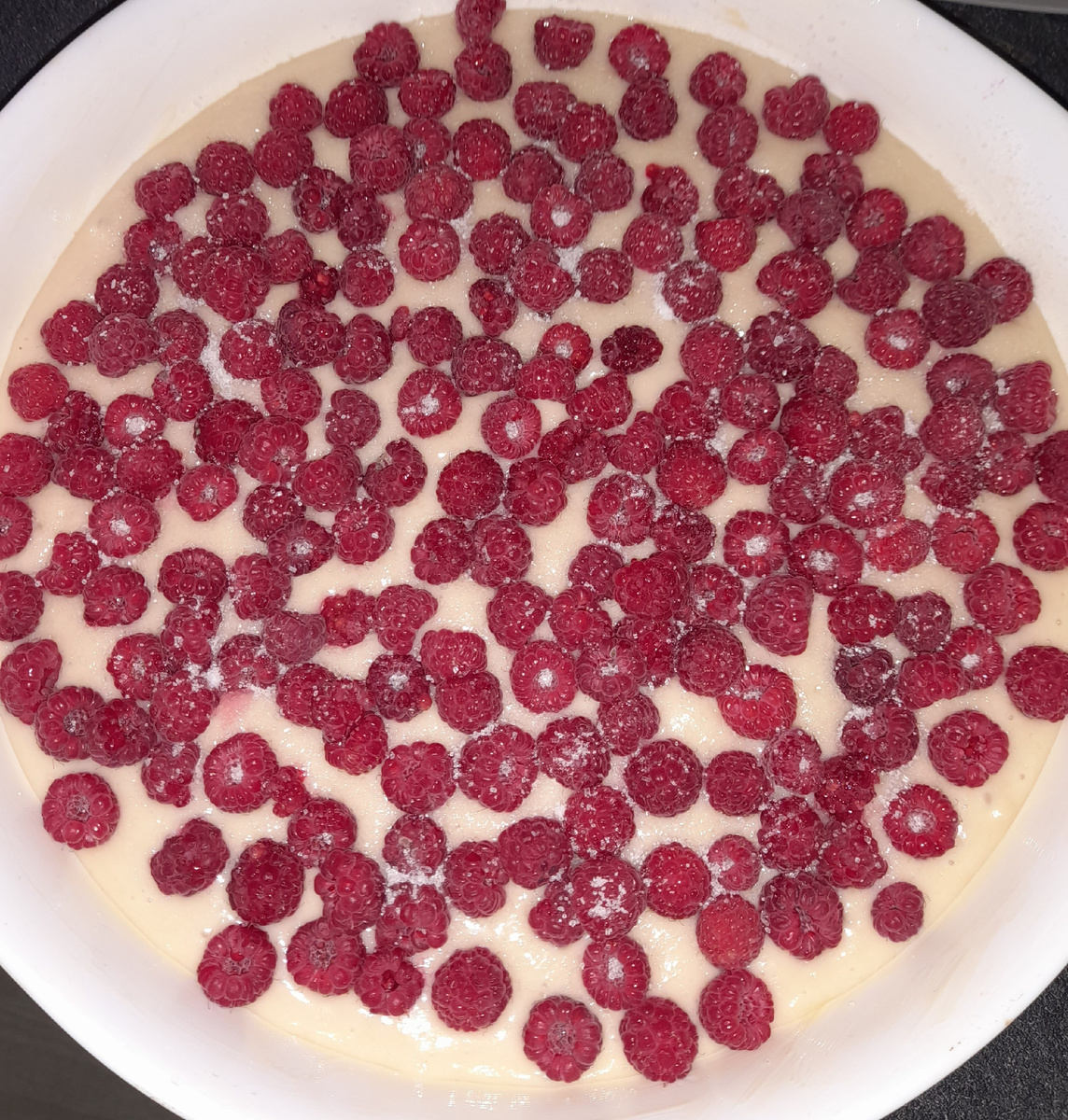 Сверху пирог можно посыпать ванильным сахаром