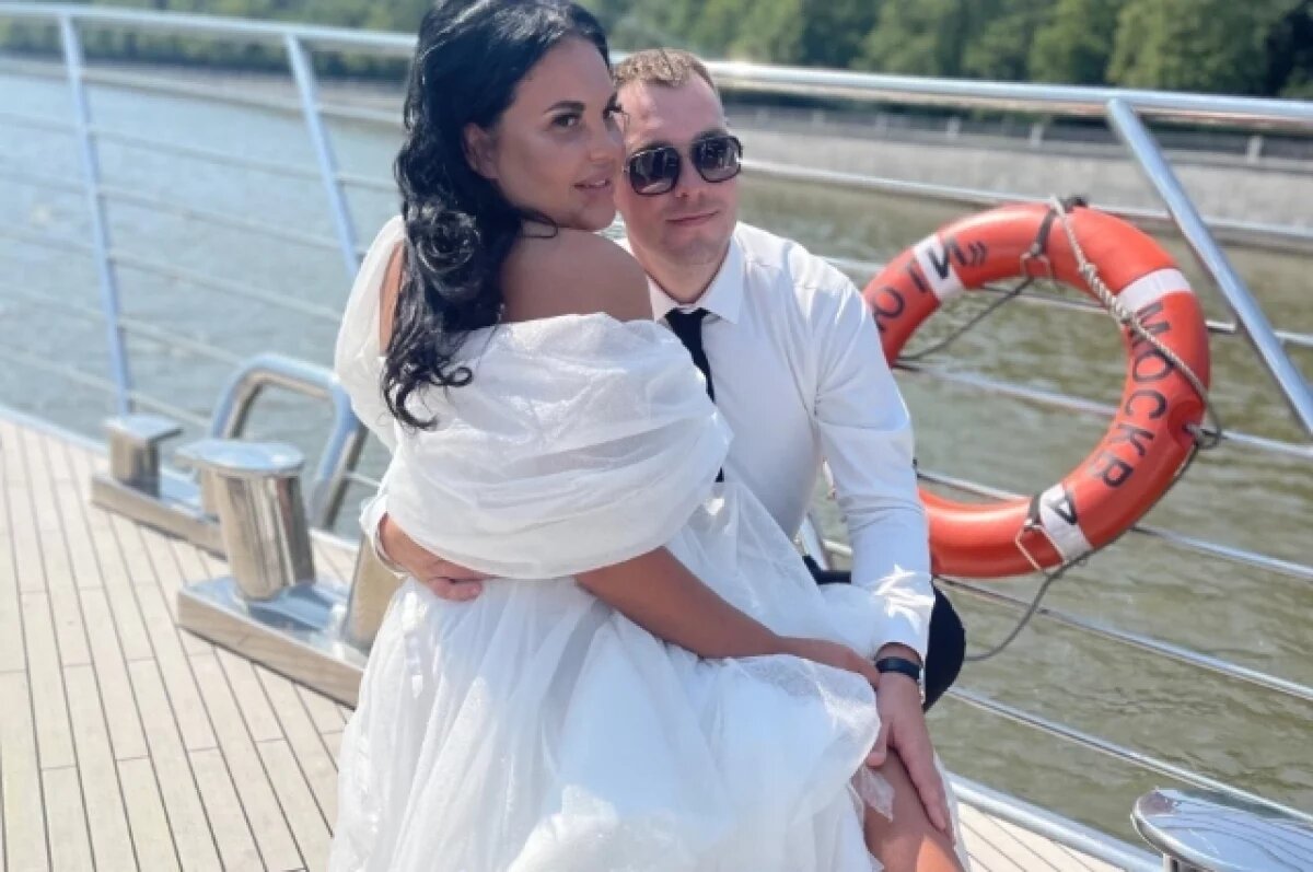    Комсомольчане поженились на всероссийском фестивале в День семьи