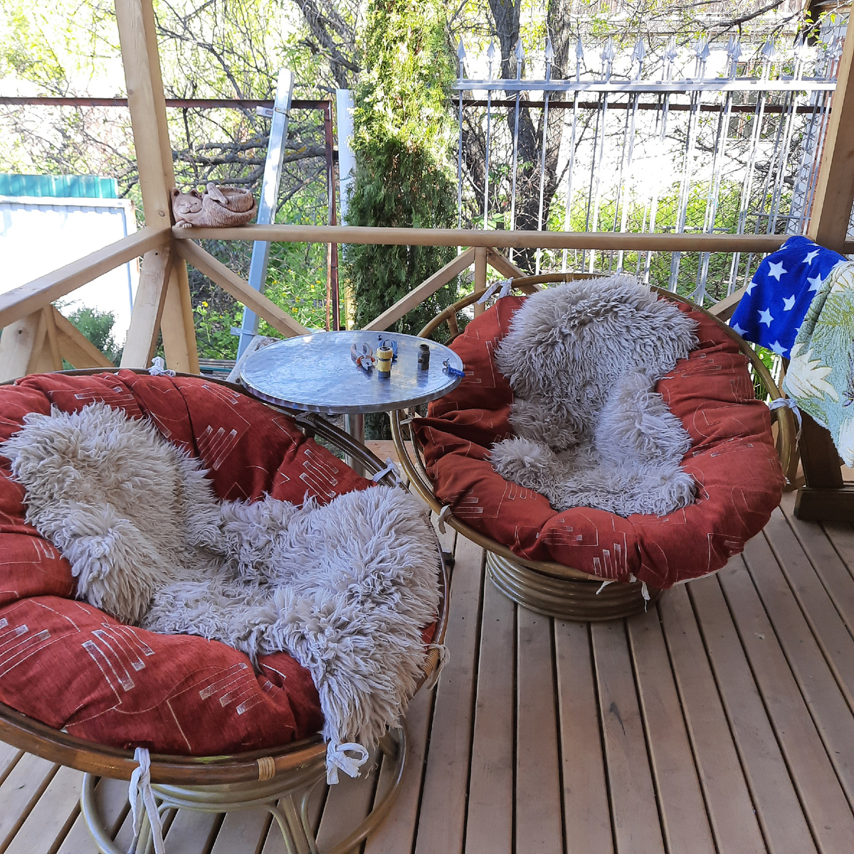 Присаживайтесь))😊