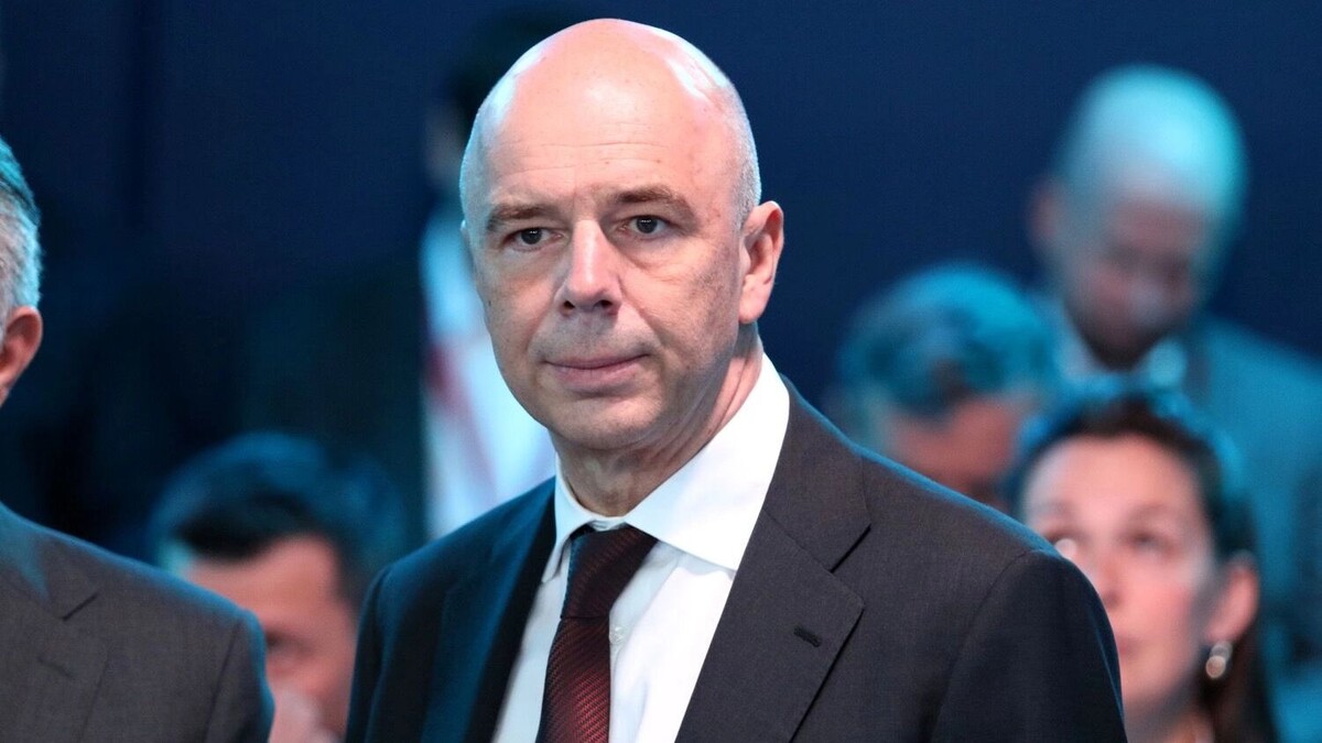 Министр финансов РФ Антон Силуанов на XXVIII Петербургском международном экономическом форуме признался, что бюджет штормит. Фото: Максим Константинов. ТАСС