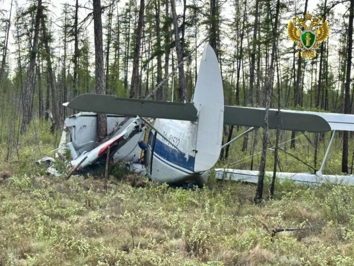 Упавшие аэропланы Ан-2 похожи друг на друга, на снимках меняется только время года / Фото: Восточно-Сибирская транспортная прокуратура