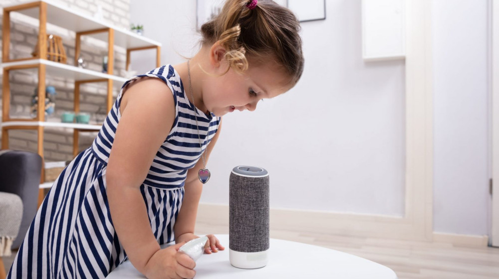    Почему детям не нужны «умные» колонки