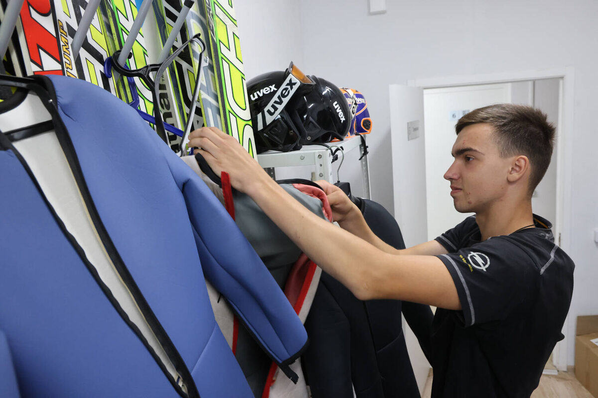 Листайте вправо, чтобы увидеть больше изображений