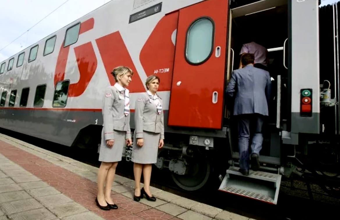 Двухэтажные поезда пустили не только на южных направлениях