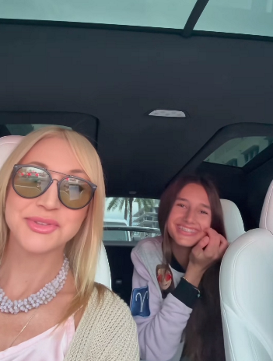 Кристина Орбакайте с дочкой Клавдией. Фото: соцсети