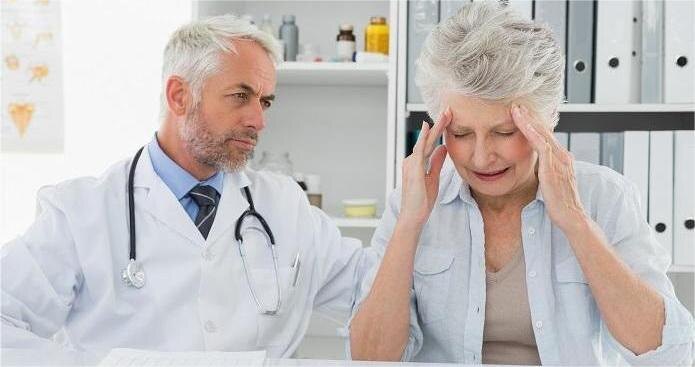 Только врач-невролог сможет определить причину ночных головных болей