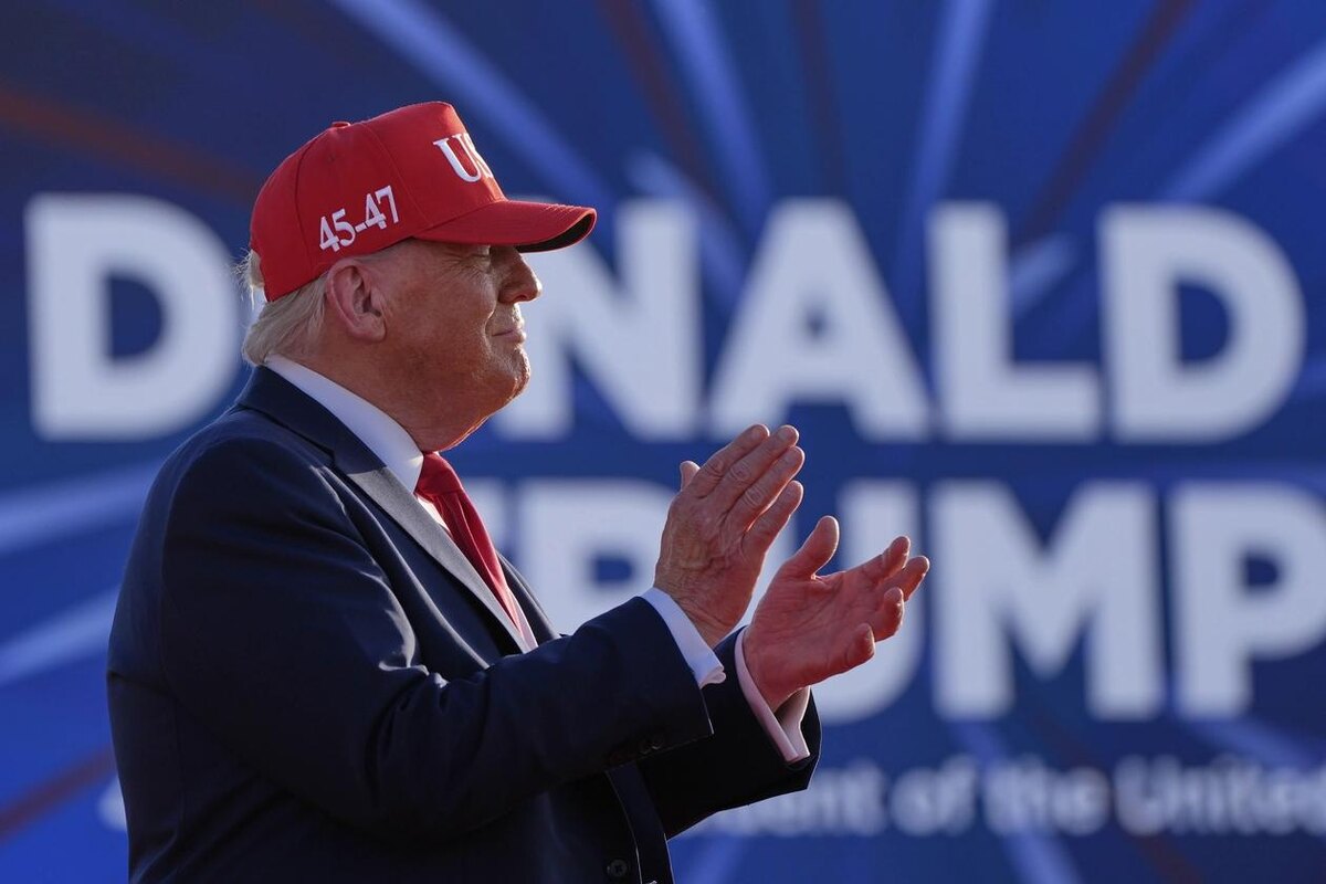    Приближение к показателям "самоходного деда". Трамп угрожал Путину "разбомбить Москву"