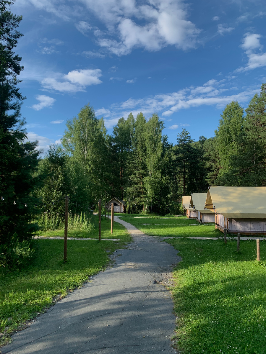 Глэмпинг «Сила леса» по Екатеринбургом. Фото автора
