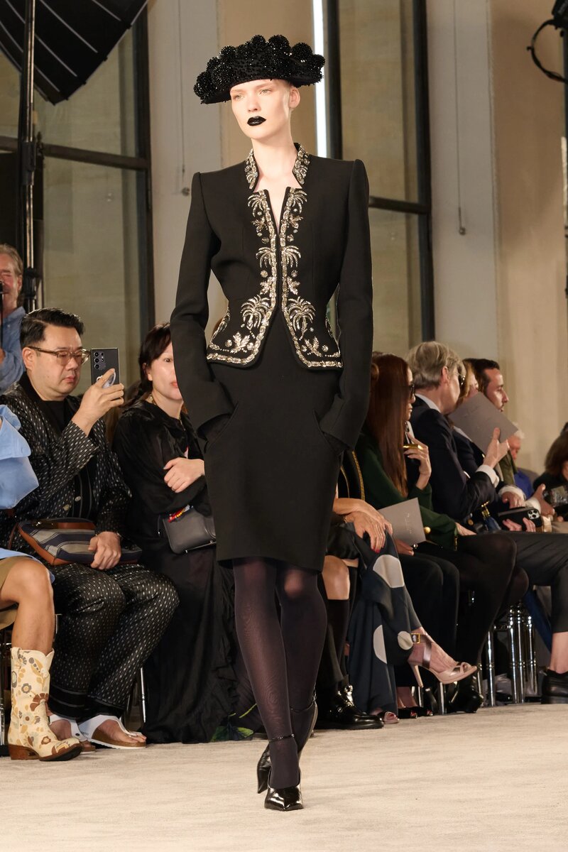 Schiaparelli Fall 2025 Couture