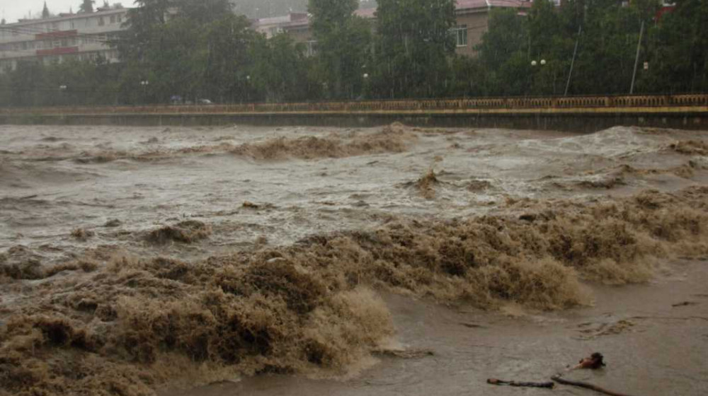    Сочи тонет каждый год почему власти не могут остановить этот потоп