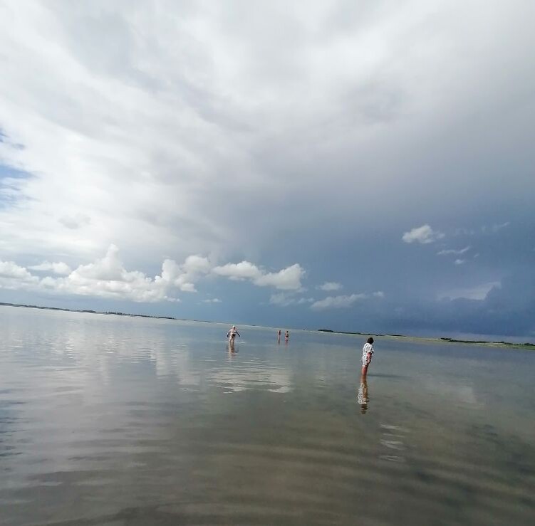 Соленое лечебное Мормышанское озеро