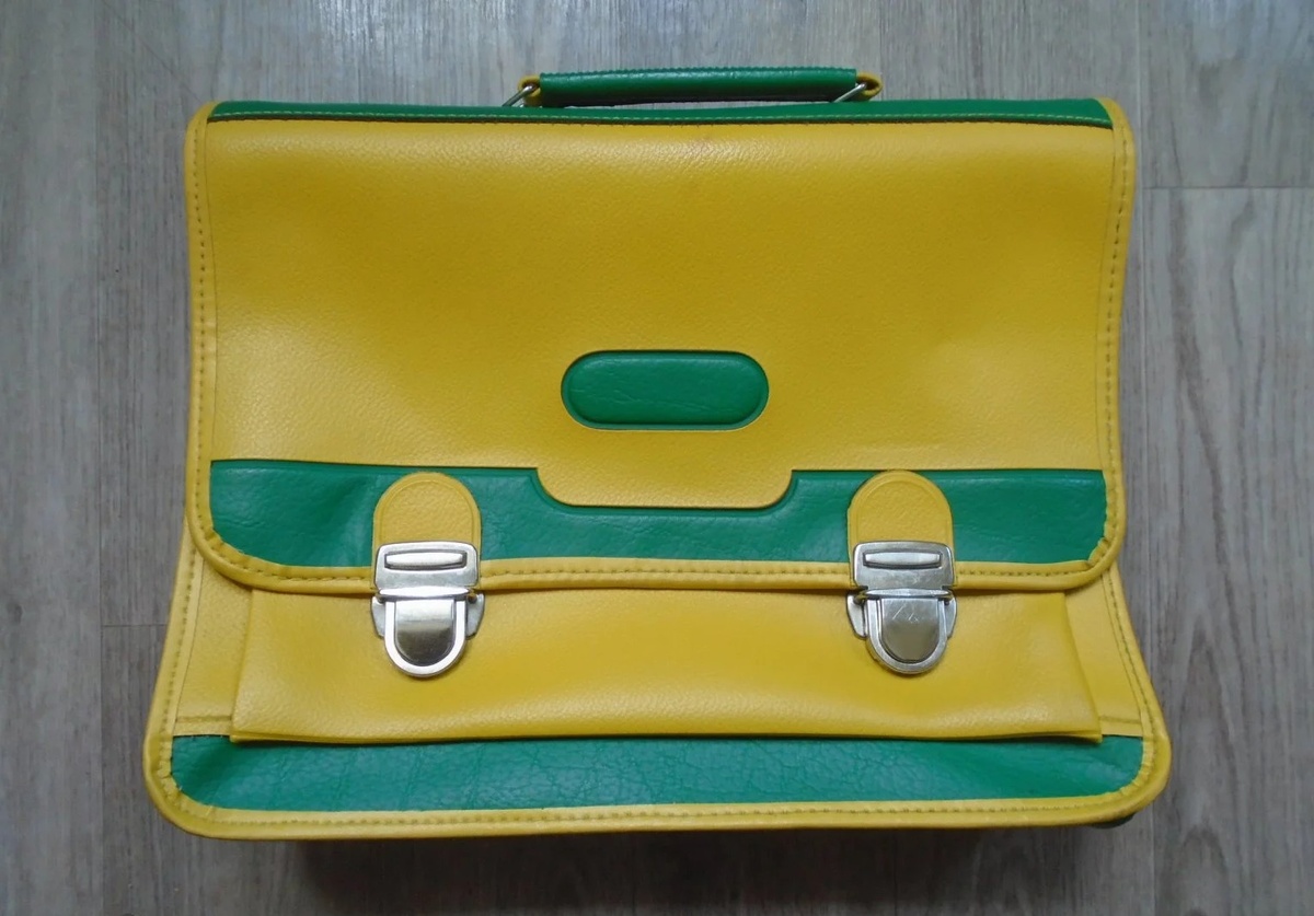 Вид спереди