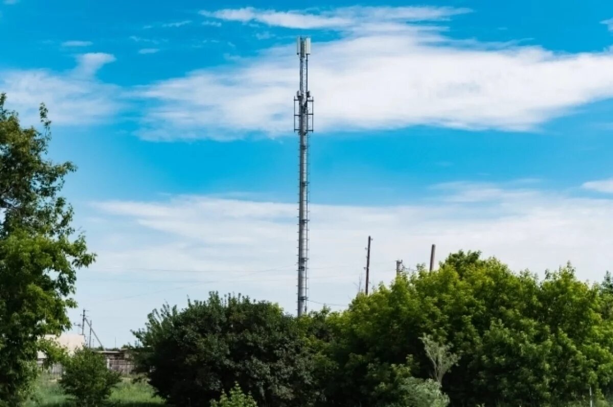    14 базовых станций мобильной связи в малых сёлах установили в Оренбуржье