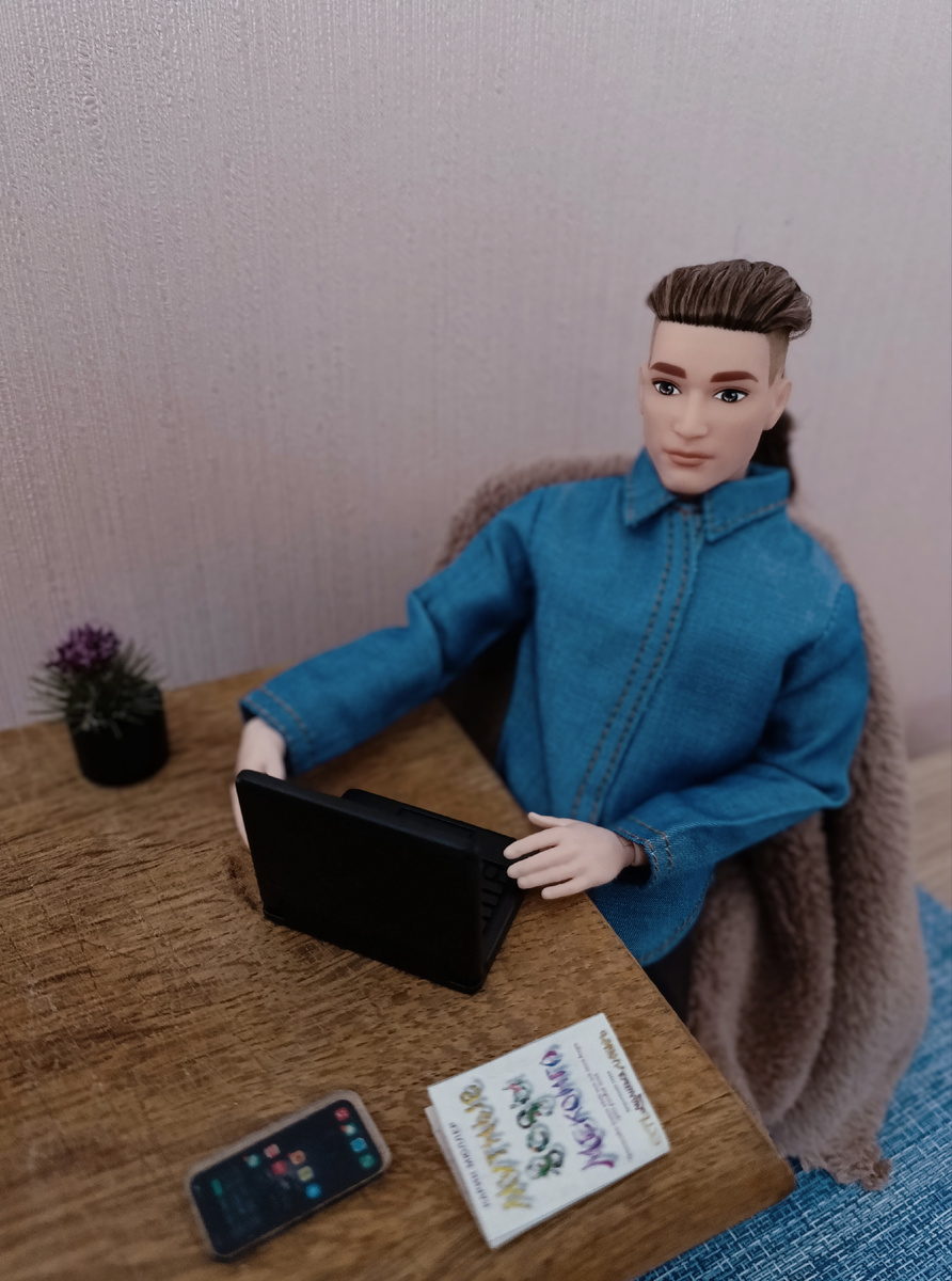 Томас ( Стив)