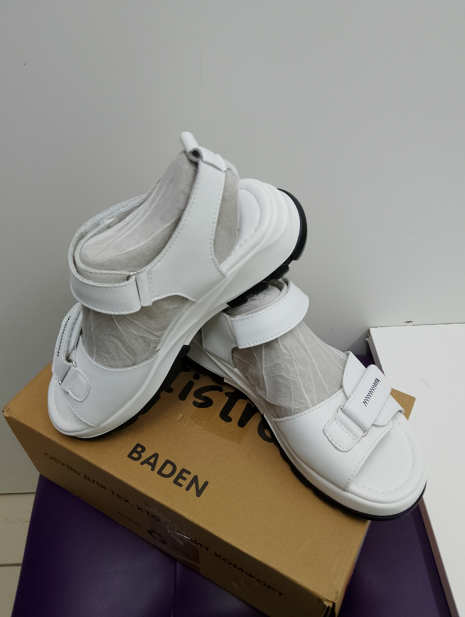 Новые босоножки. Фото автора