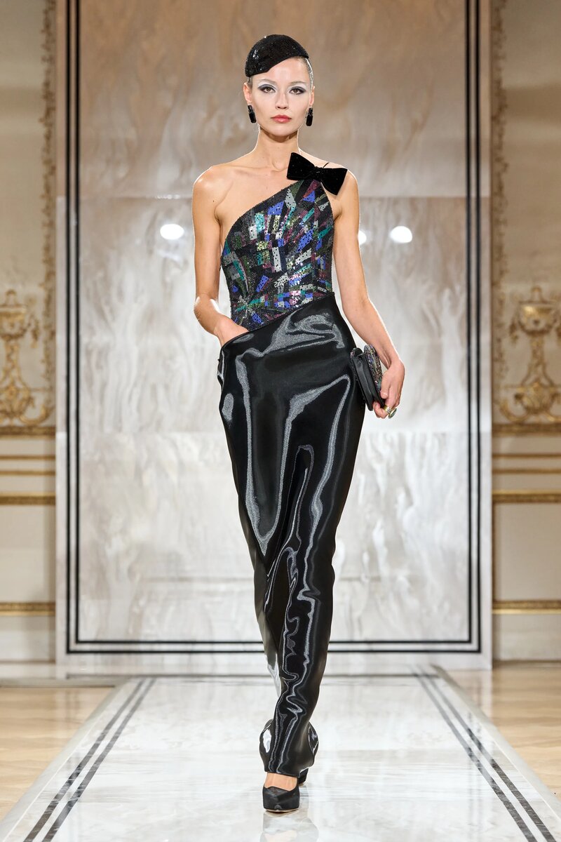 Armani Privé Fall 2025
