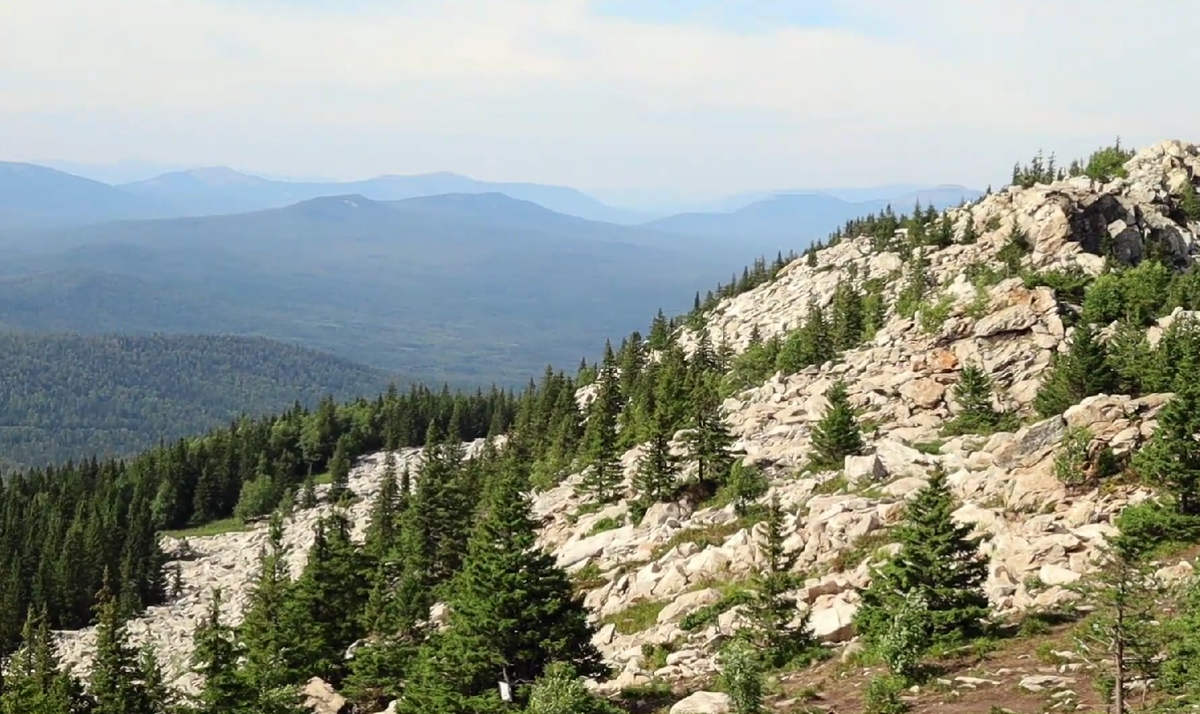 Гора Зюраткуль