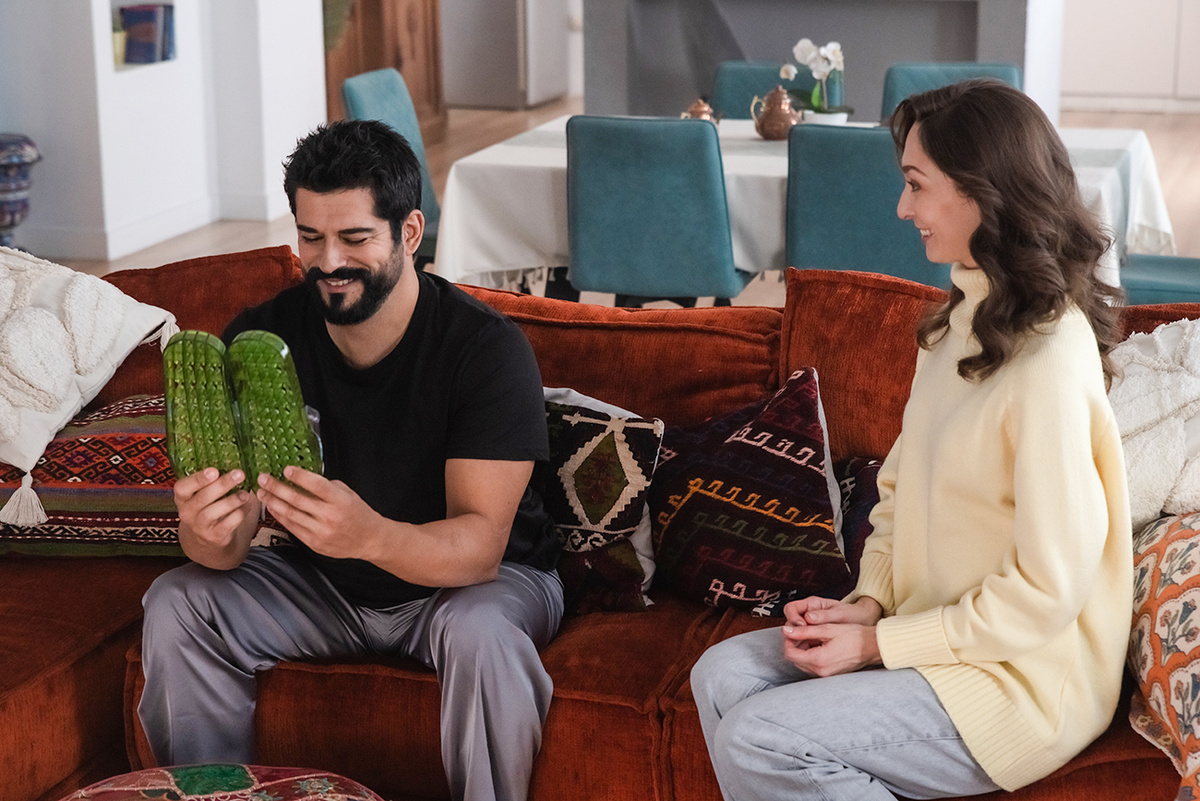 Карен Захаров/Бар Продакшн, Иви, 2024